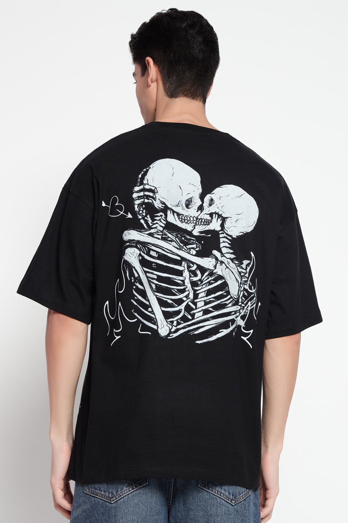 Skeleton love Oversized T-shirt