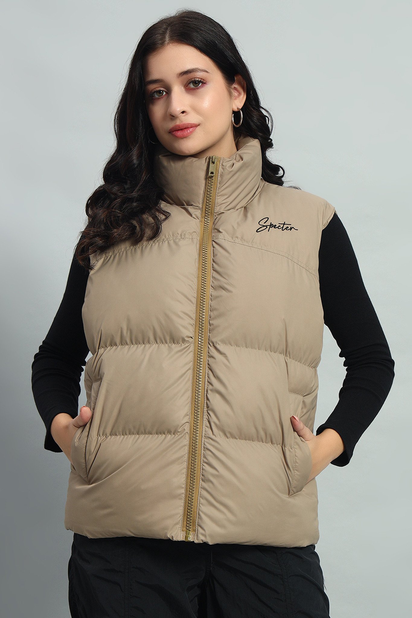 SLEEVELESS PUFFER JACKET (BEIGE)